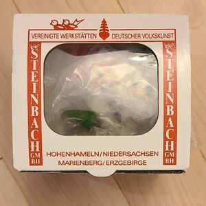 Steinbach Decorative Figurine - Green and White